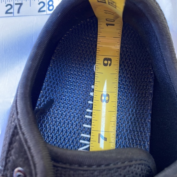 Woman’s Whitin black athletic shoes size 8 W—NWT - Picture 6 of 7